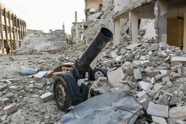 المرصد: النظام السوري يضرب ريف إدلب مجددًا بغاز الكلور