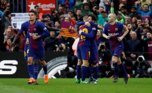 ميسي يقود برشلونة للفوز على أتلتيكو مدريد ويقترب من حسم الدوري الاسباني
