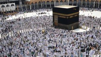 طهران تطلب من الرياض زيادة حصتها في الحج