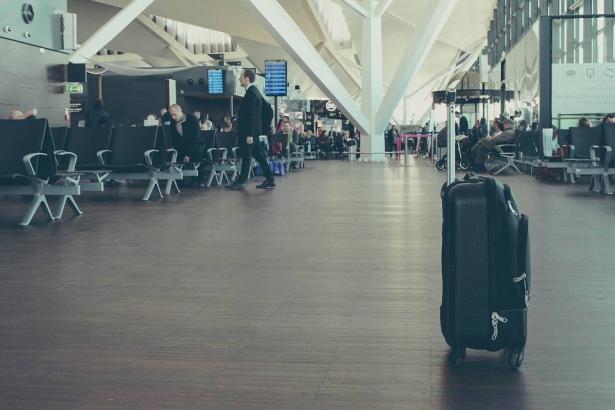 سلطة المطارات ترد حول شكوى التمييز ضد سائقي الأجرة العرب