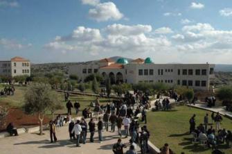 عريضة تطالب بتسيير خط مواصلات من جت للجامعة الامريكية في جنين