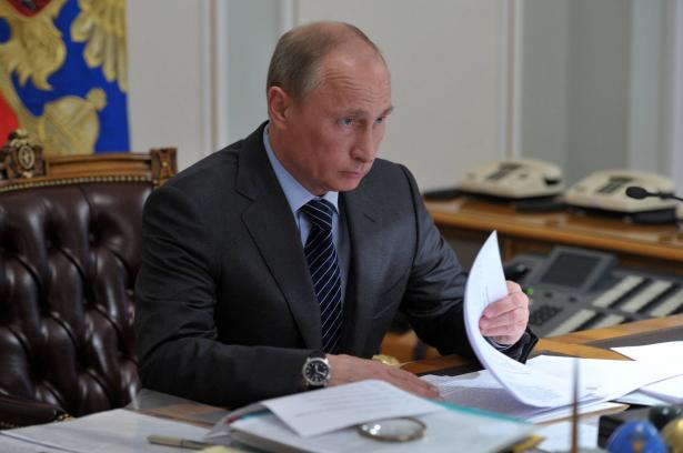 112 مليون روسي ينتخبون رئيسا لبلادهم وتوقّعات بفوز بوتين