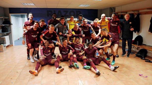 رسمياً .. برشلونة يُتوج بلقب الدوري الإسباني بفوزه على لاكورونيا