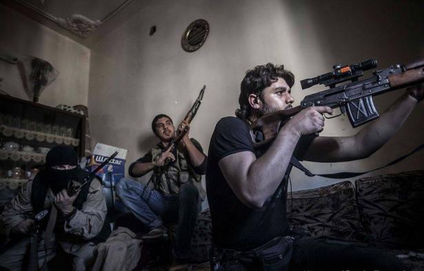 هل ستكون ادلب الهدف التالي للجيش السوري..فرنسا تحذر من كارثة إنسانية