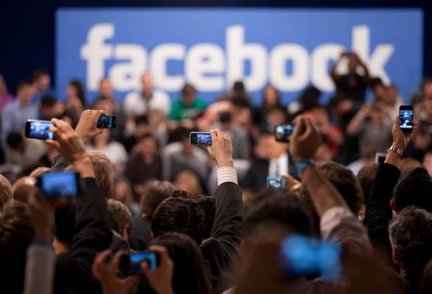 فيسبوك ينشر معلومات 87 مليون مستخدم بطريقة غير قانونية