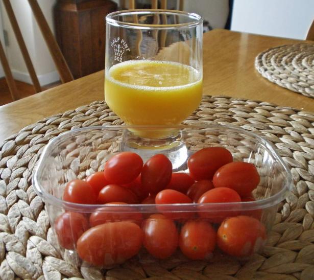 طريقة تحضير عصير البرتقال بالطماطم