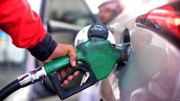 انخفاض أسعار الوقود نهاية الشهر الجاري