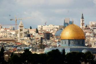 مرشح عربي في إنتخابات بلدية القدس يسعى لجلب سكان القدس الشرقية إلى صناديق الإقتراع