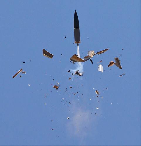 صفارات انذار تدوي في الجليل عقب رصد إطلاق قذائف صاروخية من سوريا