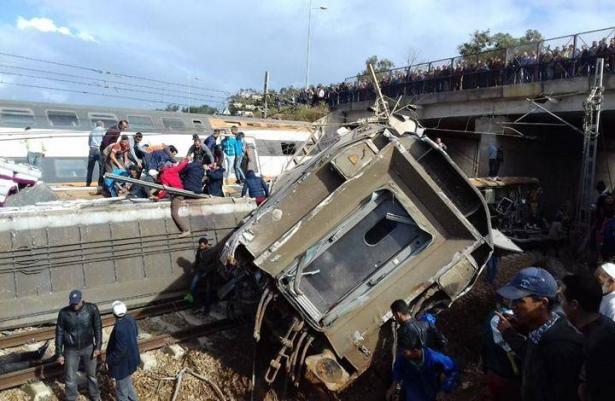 مقتل 10 وإصابة العشرات في حادث قطار بالمغرب