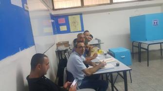 انتخابات قلنسوة: هدوء مشحون بغضب بعد انسحاب زميرو