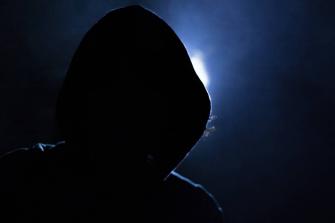 هاكر استهدف المرشحين في انتخابات السلطات المحلية