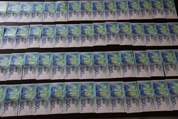 ضبط 12 ألف شيكل مزيفة بعملية احتيال في الخليل