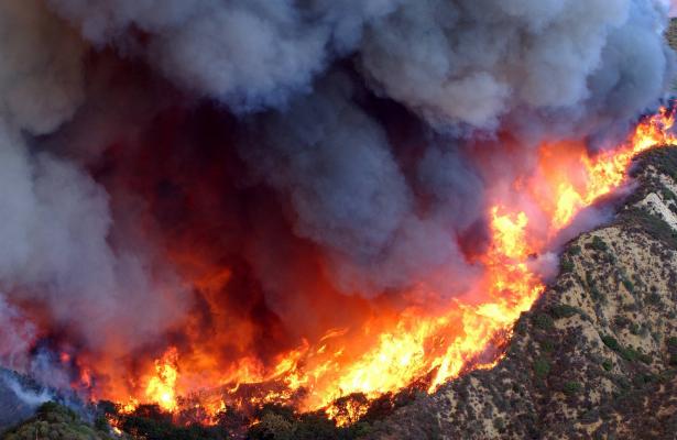 حريق كاليفورنيا الأكثر دموية، ارتفاع حصيلة الضحايا الى 77 قتيلا