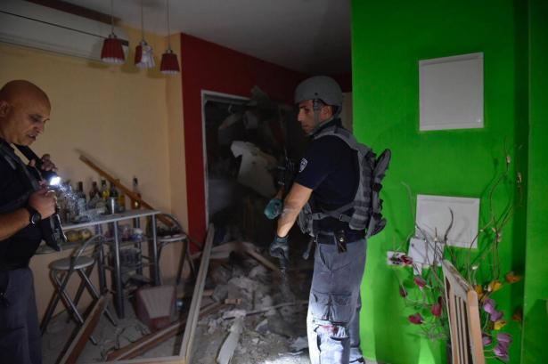 مصرع عامل فلسطيني جراء قذيفة اصابت بناية في اشكلون