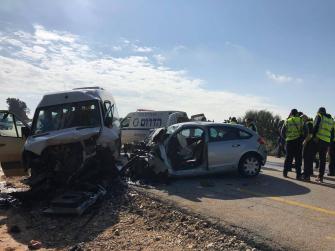 حادث مروع في الجنوب يسفر عن مصرع شخصين