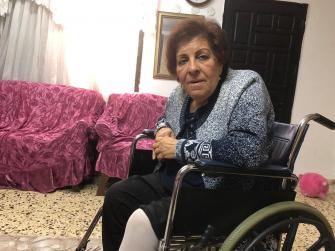 سيدة من كفركنا للشمس: "السلطات تمنعني من زيارة قبر والدي بمقبرة معلول"