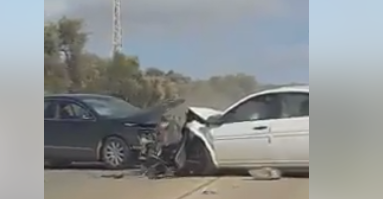 توثيق مخيف،  رصد سائق يقود بتهور على طريق نابلس ينتهي بحادث