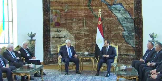 قناة إسرائيلية: لقاء عباس مع السيسي كان مليئا بالخلافات