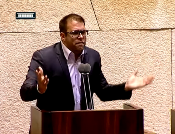 سمح بالنشر.. اعتقال ممرض من الناصرة بشبهة التخطيط لاغتيال عضو الكنيست أورن حازان