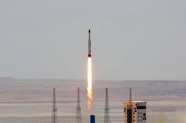 طهران تعلن وصول سلاح عالي الدقة للمقاومة في لبنان وغزة