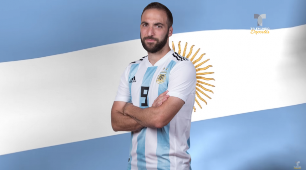 هيغوايين يُعلن اعتزاله اللعب الدولي مع الأرجنتين
