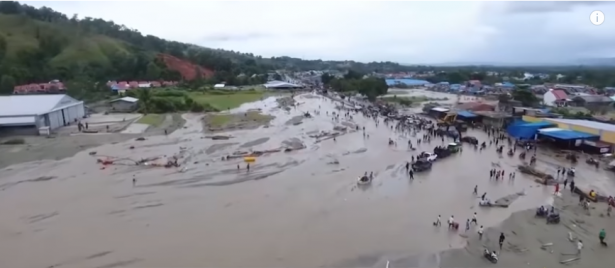 اندونيسيا.. ارتفاع حصيلة ضحايا الفيضانات إلى 112 قتيلا