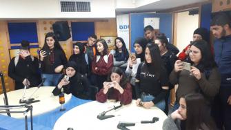 طلاب ثانوية البطوف عرابة ضيوف اذاعة الشمس
