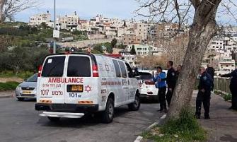 شجار في عين ماهل وتعرض شخص للطعن