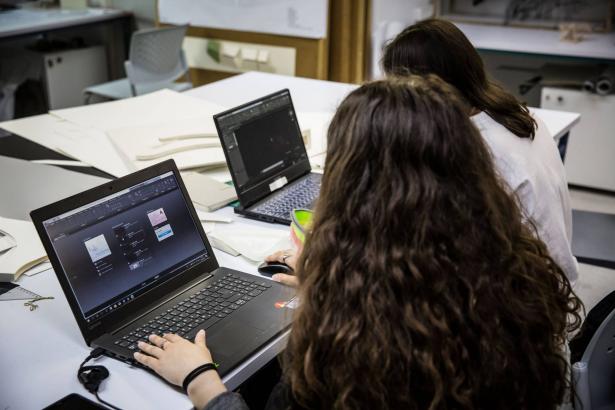 مضاعفة عدد الطلاب العرب الدارسين لمواضيع الهايتك خلال الـ 6 سنوات الأخيرة