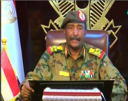 السودان: رئيس المجلس العسكري الانتقالي يعد بـ