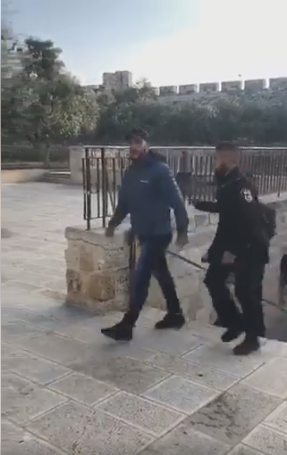 اعتقال حارس المسجد الأقصى خضر العجلوني