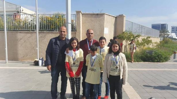 عقب انجازها المشرف وحصولها على المرتبة الثانية بمسابقة السايبر على مستوى البلاد، الشمس تتحدث مع مدير مدرسة النجاح بسخنين