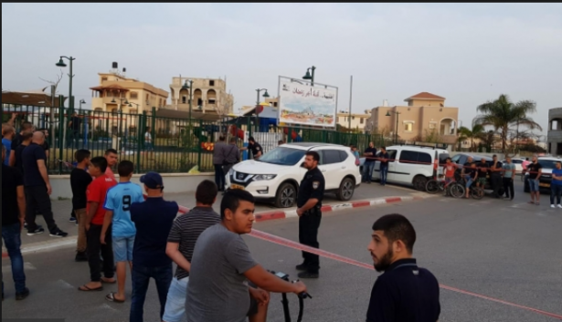 سيدة للشمس: مجهولان اطلقا الرصاص باتجاه متنزه قلنسوة المليء بالأطفال ما أدى الى اصابة طفلة فتحول المكان الى صراخ وبكاء وفزع