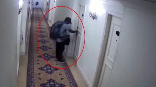 فيديو جديد يظهر لحظة هجوم الإرهابي على فندق في سريلانكا