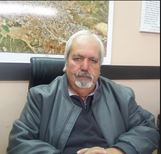 شفاعمرو: ياسين يلتقي بأكثر من أربعين موظف بلدية بسبب الساعات الاضافية