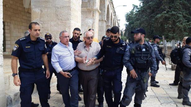 هكذا اعتقلت الشرطة مدير الإعمار في المسجد الأقصى بسام الحلاق