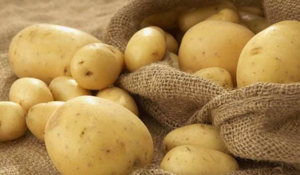 فوائد البطاطا الصحية والجمالية