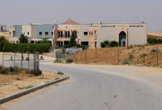 معدي للشمس: "لا يمكن عودة طلاب مجلس القسوم الذي يضم 7 بلاد لمقاعد الدراسة بسبب أزمة خدمات التربية والتعليم"
