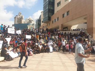 فايز ابو صهيبان يعلن انضمام 27000 طالب من رهط لإضراب طلاب القرى غير المعترف بها