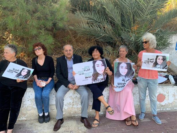 النائب احمد الطيبي بتحدث للصحافة عن الحالة الصحية لهبة اللبدي بعد زيارتها