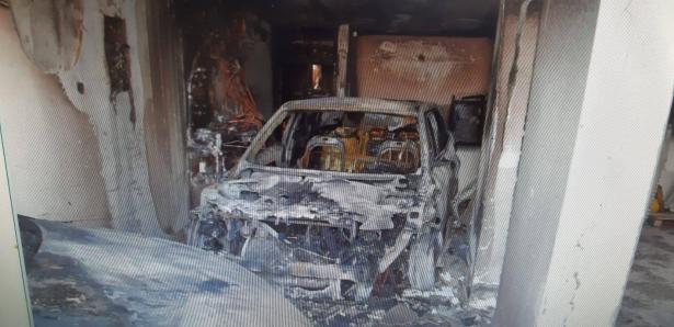 سلطة الإطفاء: اضرام نار متعمد بمركبتين في كفر ياسيف