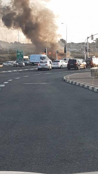 حريق بشاحنة تجارية قرب شفاعمرو