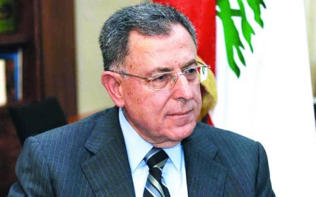 فؤاد السنيورة: ميشيل عون يهمش سعد الحريري والثقة منعدمة بين الشعب والسياسيين