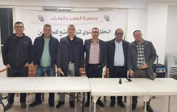 جمعية العهد والوفاء توزّع منح على الطلاب الجامعيين في قرية مصمص للعام الثالث على التوالي