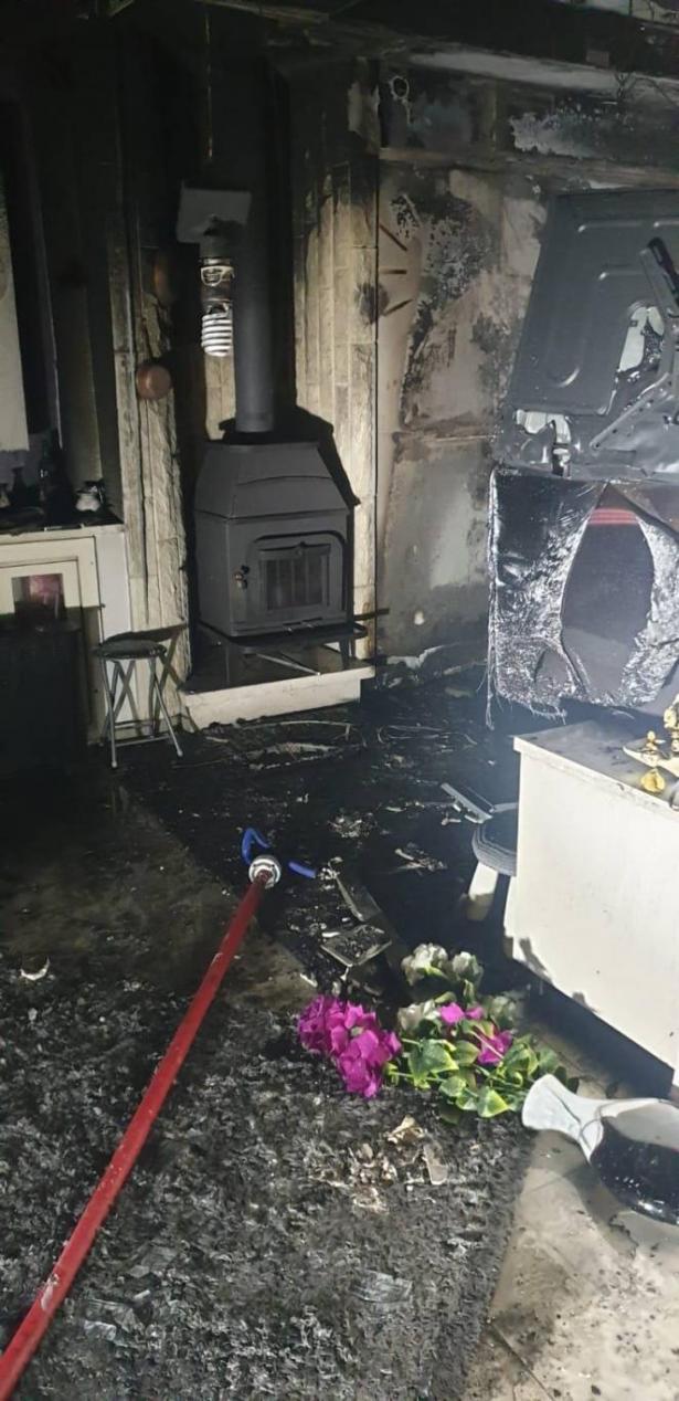 جولس: حريق في منزل واصابة سيدة جراء استنشاق الدخان