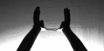 اعتقال طالب في طمرة بشبهة اعتدائه على معلم