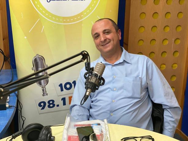 الشمس تحاور مدير قسم المخصصات في التأمين الوطني وتمنح  الجمهور الفرصة لطرح تساؤلاتهم