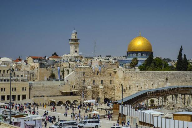 الحكومة ستصادق على تشديد القيود على 8 مدن و15 حيا في القدس