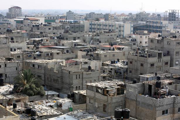 حماس تطالب المؤسسات الحقوقية والإنسانية والمجتمع الدولي بالعمل الفوري على إنهاء حصار اسرائيل على غزة